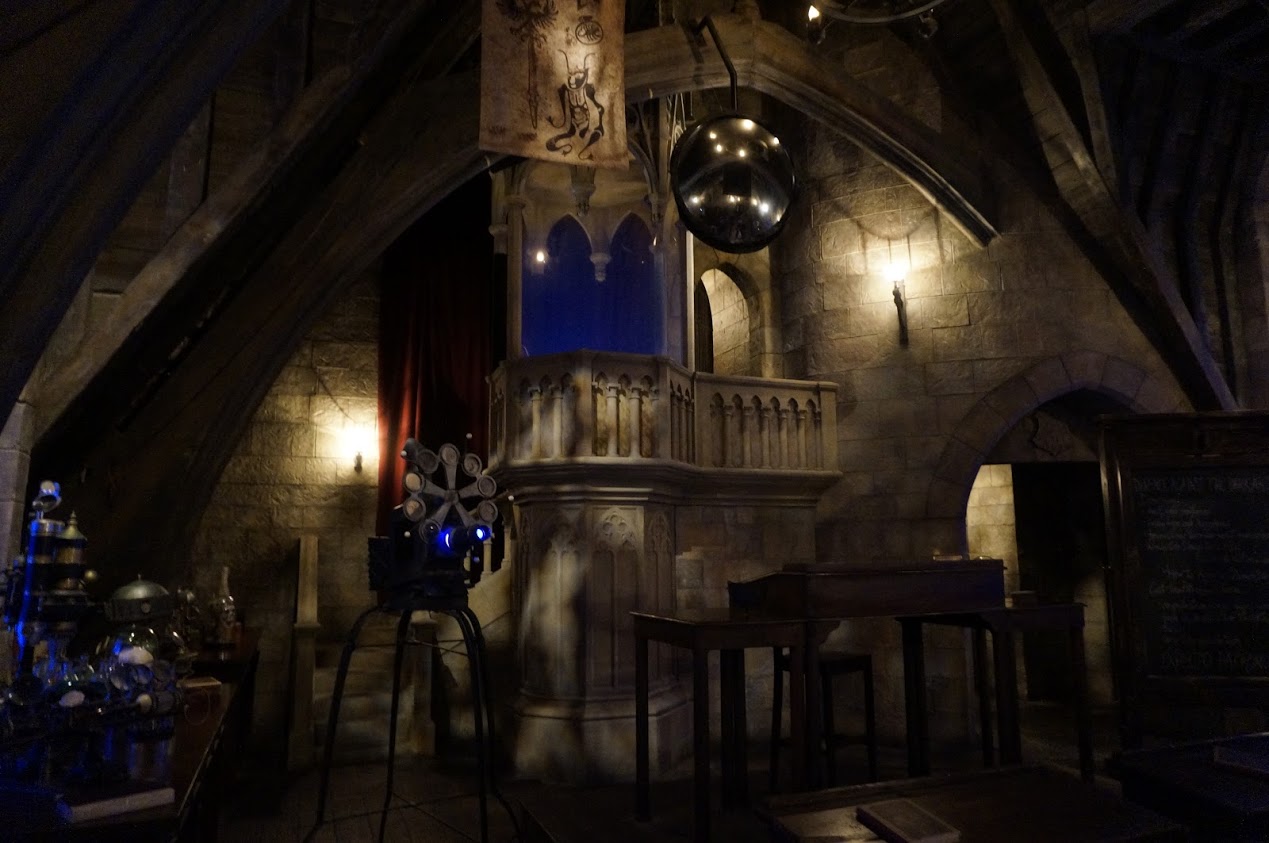 ホグワーツ城キャッスルウォーク となりのかがわさん