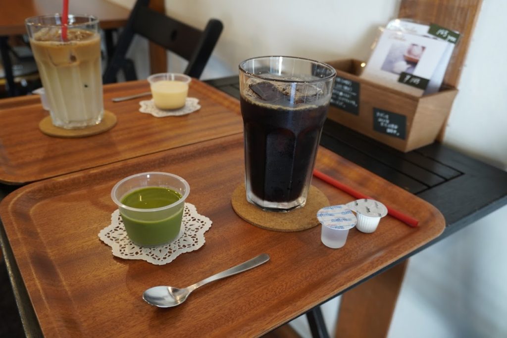 塩江カフェほのり　アイスコーヒーと抹茶プリン