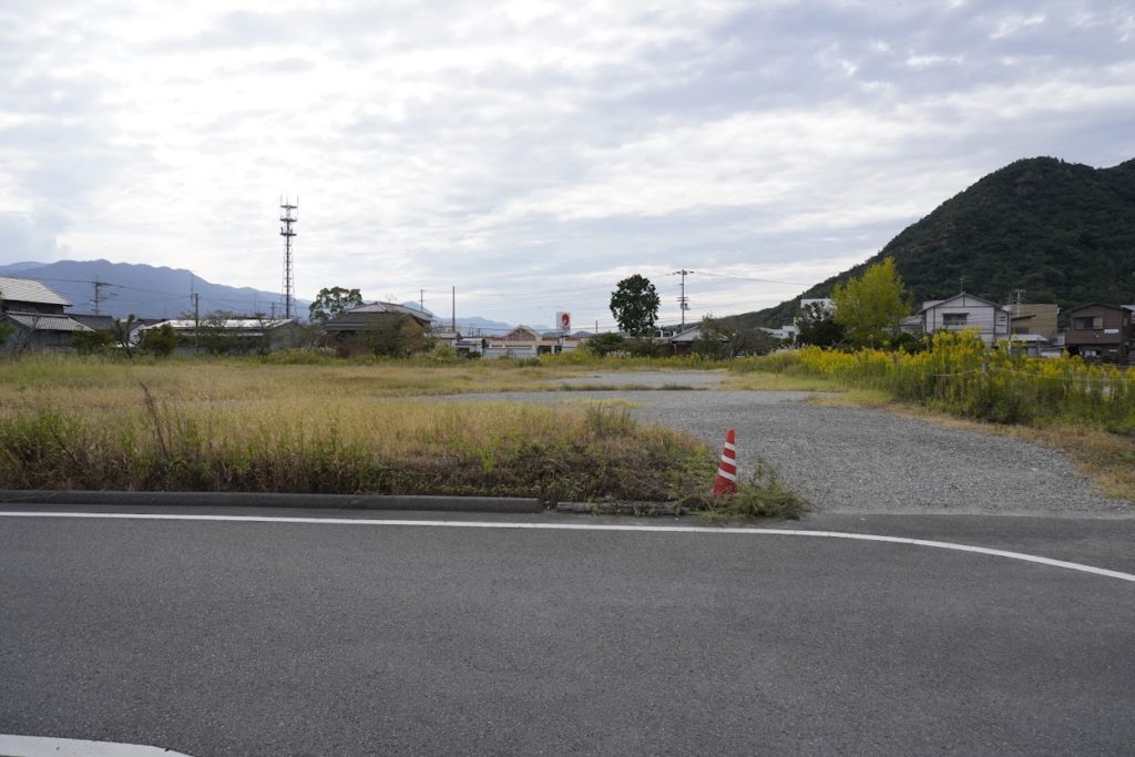 讃州井筒屋敷の駐車場