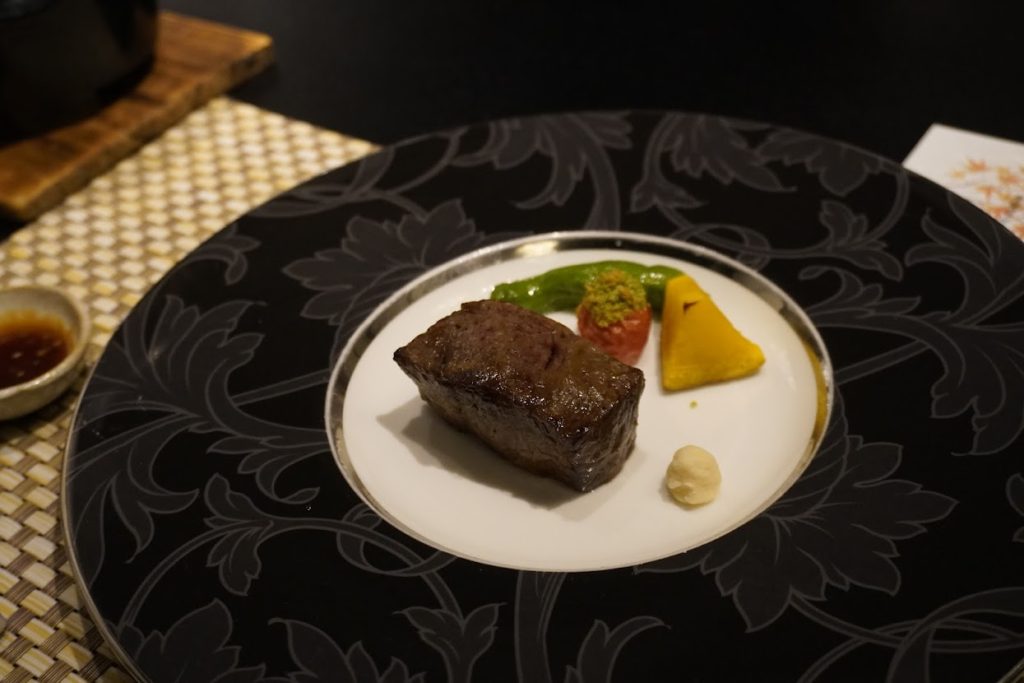 花樹海の夕食　国産牛ステーキ