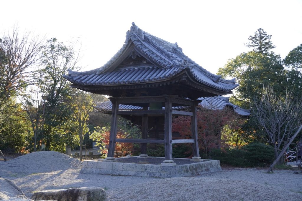 屋島寺の梵鐘　重要文化財