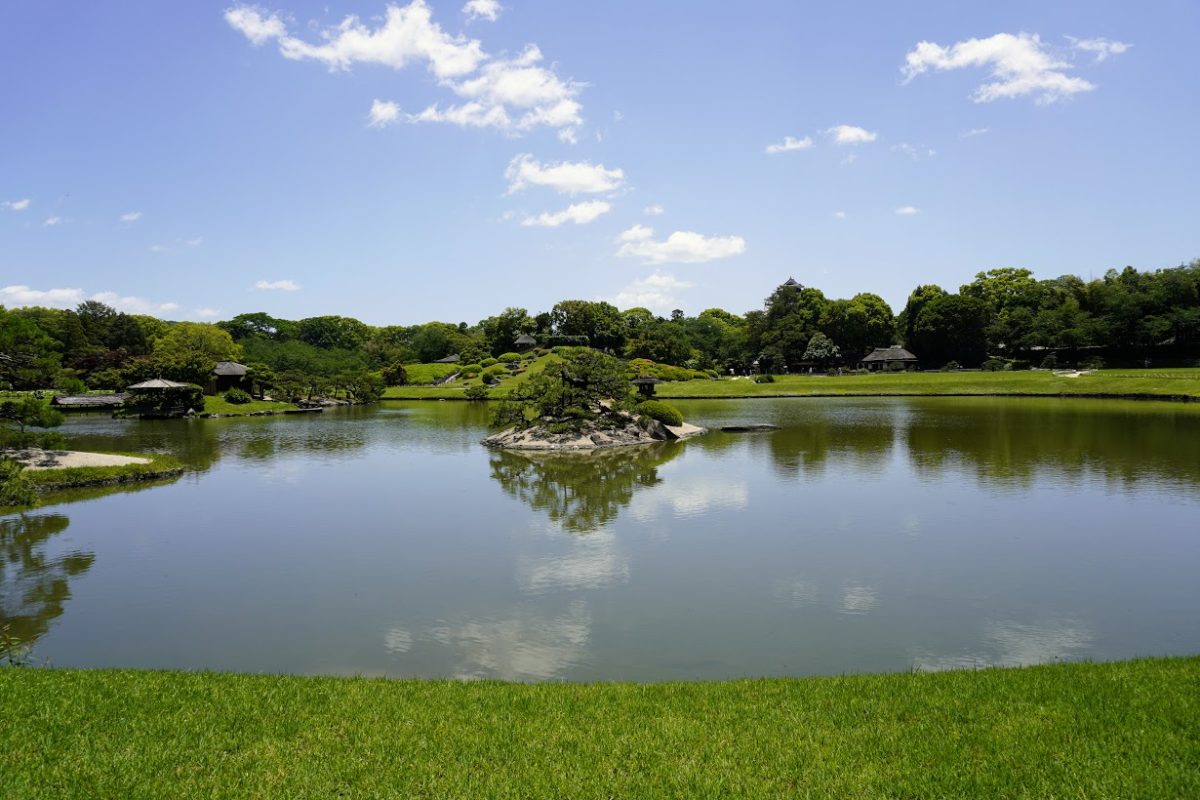岡山後楽園沢の池
