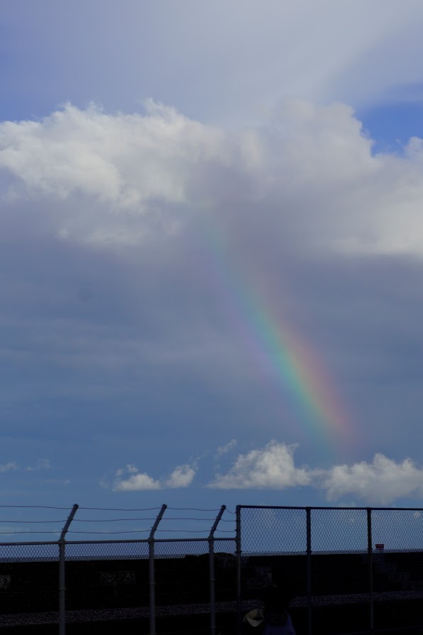 高知桂浜駐車場の虹