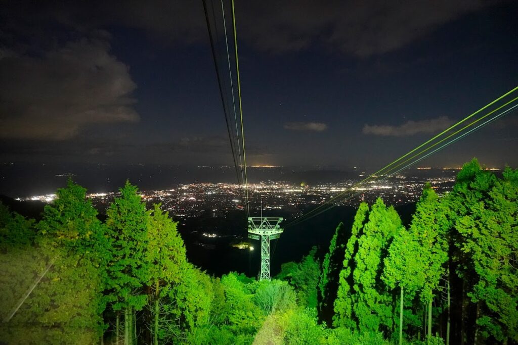 雲辺寺ロープウェイ山頂駅からの夜景