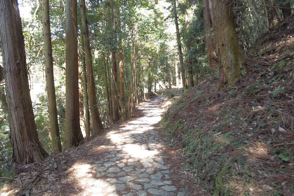 山の辺の道　狭井神社から檜原神社