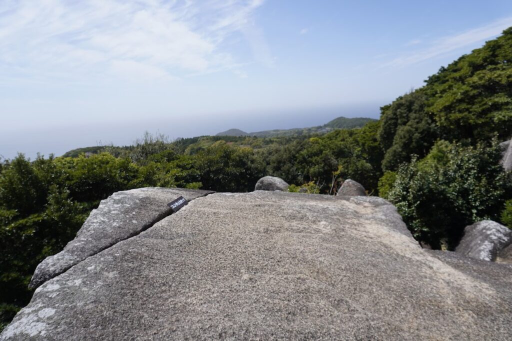 唐人駄場　千畳敷石