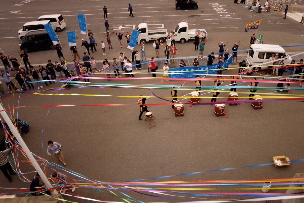 土庄港の出航とお見送り