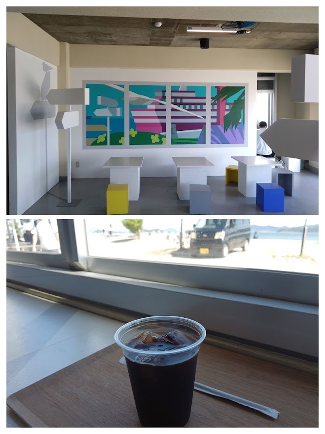 瀬戸芸女木島　カフェサムシングのアイスコーヒー（かにわしタルト）