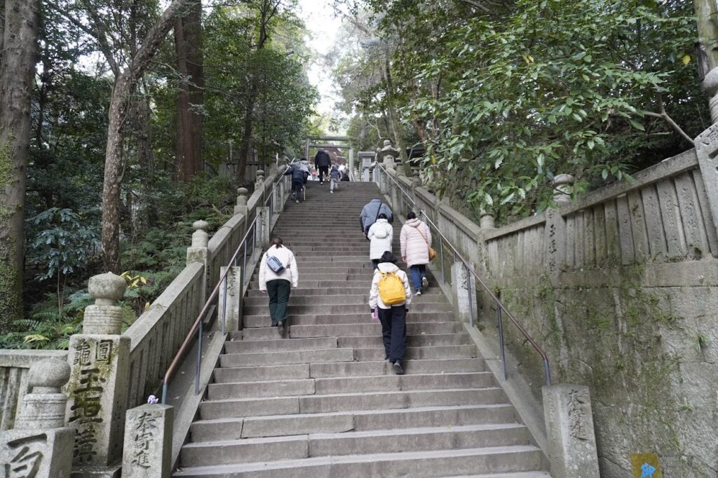 金刀比羅宮本宮まで最後の階段