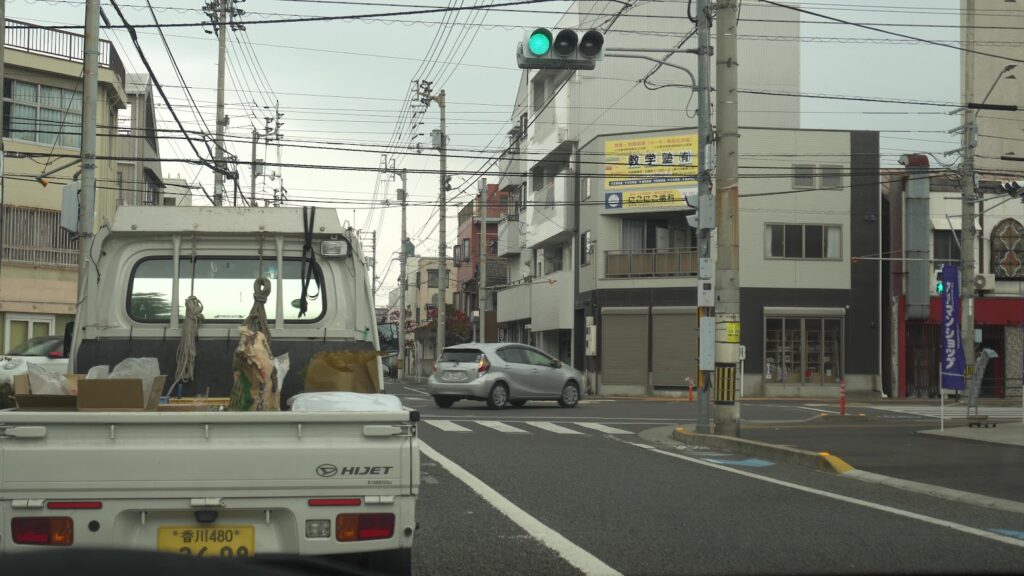 かがわマラソンコース 大学通から幸町交差点を右折